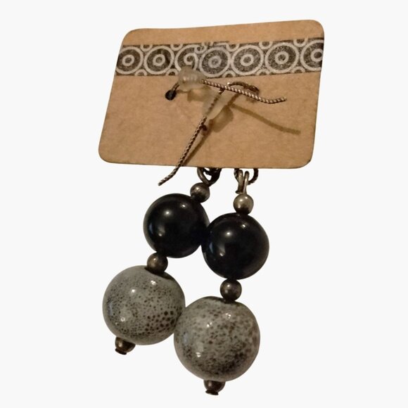 Earrings Black Gray Beads Handcrafted Dangle - Picture 2 of 3